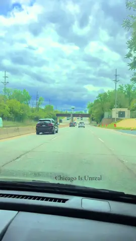 Chicago Is Unreal ❤️ Desi Chicago Vibe 🇵🇰🇮🇳🇧🇩🇺🇸 | Follow More Video  #chicago #lifeus #pakistaniusa #indianusa #pakistaniusa #indianusa #desipeople #latinpeopleinusa #travel #chicagofood #artist #chicagophotographer #viral #nfl #NBA #chicagolife #SmallBusiness #sanfrancisco #chicagobulls #atl #downtownchicago #chicagobears #food #instagram #boston #photooftheday #chicagohairstylist 