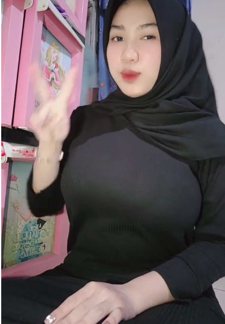 #hijabhyper #hijabhyperpulen #tobrut #bahancrt #hijabpulen #penyegarantimeline #hijab #tobrutstyle😋 #pulen #hijabterbuka #hijabtiktok #cewekpulen #geolgeoltrend #geolgeol 