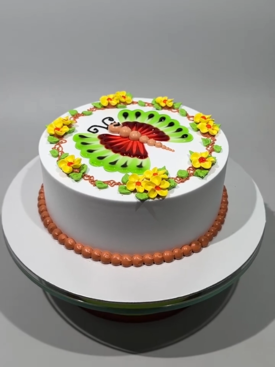 Beautiful Cake Design Tutorials🦋 #beautifulcake #cakedesign #caketutorial@𝘾𝙖𝙠𝙚 𝙨𝙩𝙮𝙡𝙚 