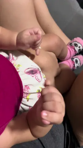 Minha filha descobriu os 12 dela 😂❤️  # gigi12dedos 