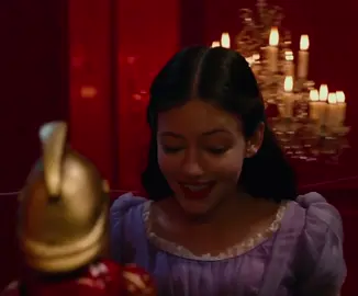 They are literally everything #thenutcrackerandthefourrealms #mackenziefoy #clarastahlbaum #captainphiliphoffman #thenutcracker #jaydenfoworaknight #captainhoffman #claraandphilip 