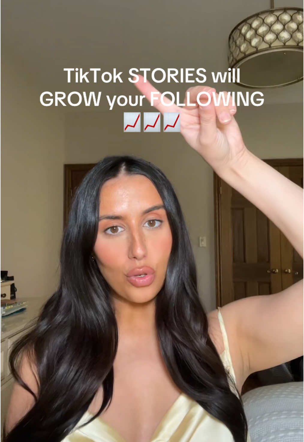 TikTok Stories are an amazing tool you need to be utilizing! Creators are using them (with this new feature) to gain more growth and engagement 📈✨ #tiktokstories #socialmediatips #tiktoktips #tiktokalgorithm #tiktokupdates #growontiktok #howtogrowontiktok 