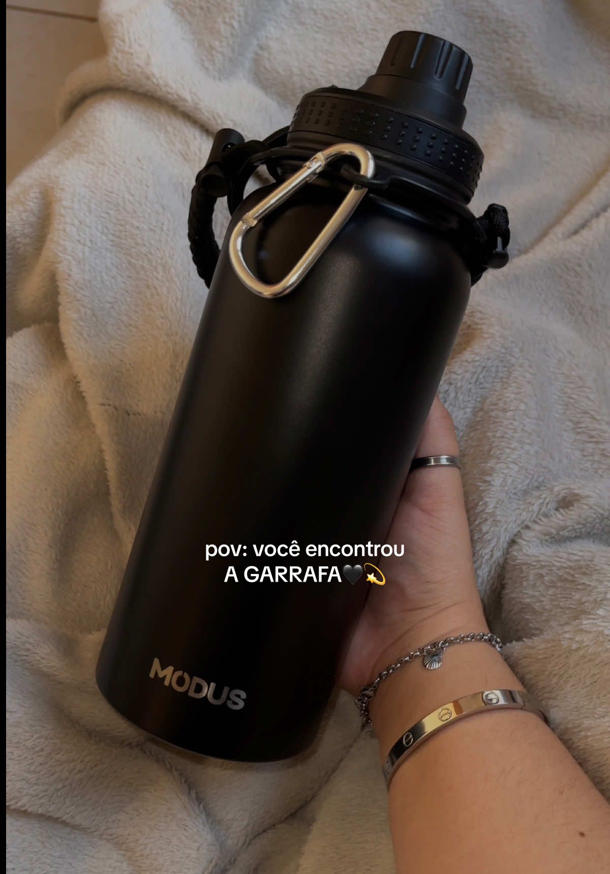 eu encontrei a garrafa, ela é perfeita pra levar pra onde você quiser sem contar que ela é linda @MODUS BOTTLES🖤💫 #garrafa #dicas #modus #daily #flypシ 