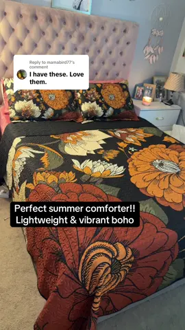 Replying to @mamabird77 #boho #bohodecor #bohocomforter #Summer #summercomforter #comforterset #floral #floralcomforter #matchingcurtains #matchingrug #quilt #bohoquilt #bed #bedding #hotsleeper #bohofloralquilt 