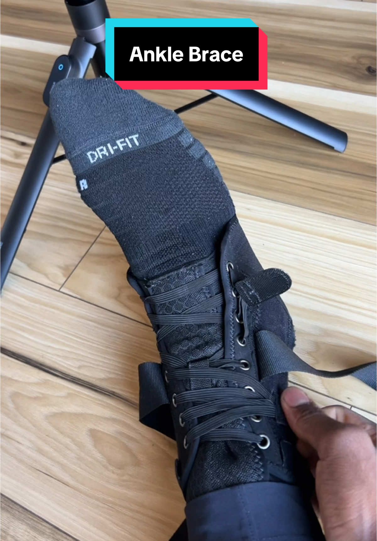 Ankle brace if you need some extra support while you’re being active. #anklebrace #workoutequipment #dealsforyoudays #tiktokshopsummerturnup #tiktokshopcreatorpicks 