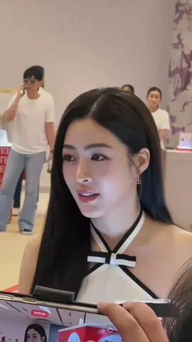 she has the most beautiful smile🫶💕 #linglingkwong #ling #00k #lingling #หลิงหลิง #lingorm 