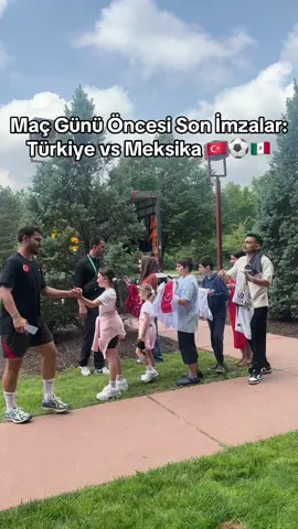 Türkiye Millî Takımı, yarın Kuzey Karolina’da oynanacak Meksika maçı öncesinde taraftarlarla bir araya gelip formaları imzaladı, fotoğraflar çektirdi. Bu gece yola çıkıyorlar—yarın sahada görüşmek üzere! 🇹🇷⚽🇲🇽 . . . . . . . . #TürkiyeHazır #MilliTakım #BizimÇocuklar #ArdaGüler #HakanÇalhanoğlu #CengizÜnder #MerihDemiral #UğurcanÇakır #OrkunKökçü #KeremAktürkoğlu #FerdiKadıoğlu #ÇağlarSöyüncü #AltayBayındır #İrfanCanKahveci #ZekiÇelik #KaanAyhan #ErenElmalı #MertMüldür #BarışAlperYılmaz #YusufYazıcı #SalihÖzcan #İsmailYüksek #KenanYıldız #CanUzun #DemirEgeTıknaz #OğuzAydın #YasinÖzcan #BerkeÖzer #MuhammedŞengezer #MustafaHekimoğlu 
