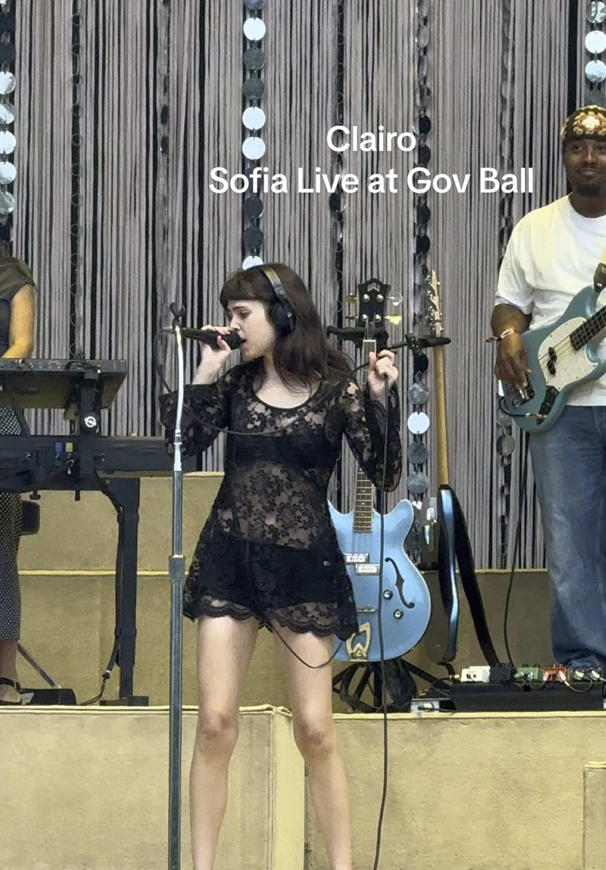 clairo performing sofia at gov ball today! #clairo #govball 