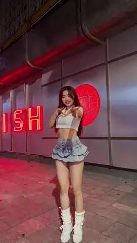 Meo meooo #Thelavish #xuhuong #hanoi #barhn #15bhangtre #booking #lounge #dancer #quynhmeomeo