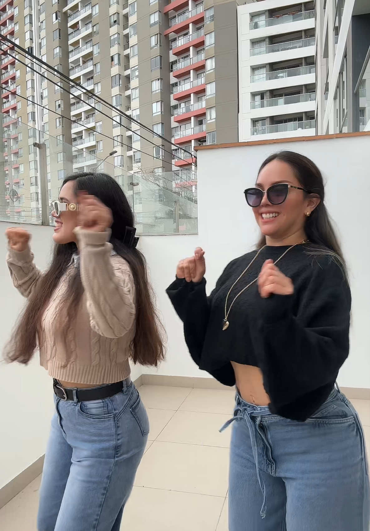 Engreída x1000 @Raquel Aspillaga #hermanas #engreida #baile 