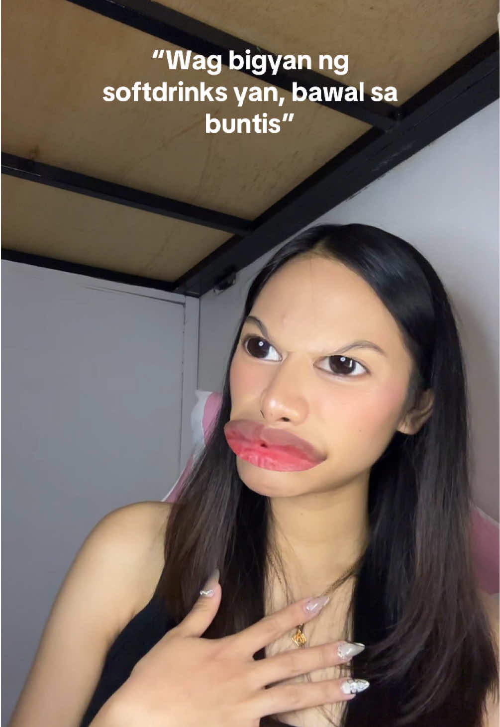 Aba ayos ka pala eh sakit mo ah  #pregnant #pregnantlife #pregnanttiktok #pregnancy #pregnancyjourney #7monthspregnant 