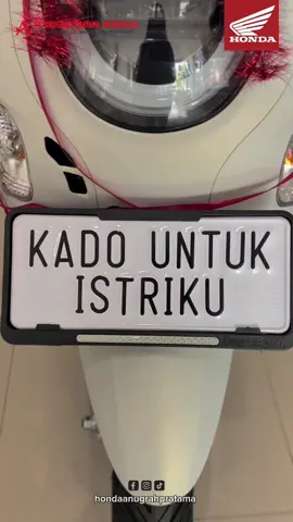 Sayang Istri itu penting karena Rejeki Suami akan semakin banyak dan berkah. Jangan lupa selalu bahagia ya BroSist🥰 Yg mau kasih kado buat kesayangan bisa chat MinHo ya ☎️ Yurica : 088235660638 #scoopyprestige #scoopygen6 #scoopysurabaya #motorhondasurabaya #kreditmurahhondasurabaya #kreditmurah #sidoarjo #gresik