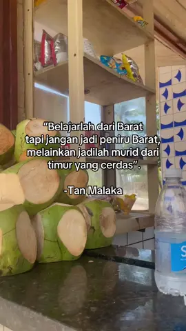 kita perlu belajar dari kelebihan dan pengetahuan yang ada di Barat, namun tidak harus mengikuti segala sesuatu yang mereka lakukan secara kaku atau tanpa pemikiran kritis. #tanmalaka #fyp #fyppppppppppppppppppppppp  #foryou #fypage #4u 