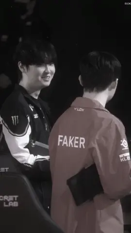 ©️id:azuvino                                                                                                                                                                                                                                                                                       #choker #jeonglee #chovy #faker #fyp 