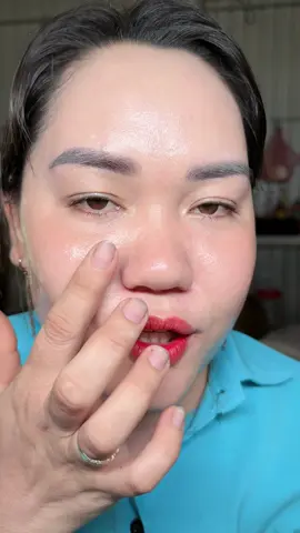 Da trẻ nhìn người cũng trẻ hẳn ra luôn mấy chị ơi. Vừa căng bóng vừa sáng mịn da mờ thâm nám #serum #manycolors 