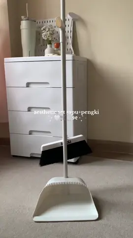aeathetic bgt cocok buat anak kos🩰 #roomdecor #anakkost #adayinmylife #LifeHack #fyp #spill #foryou 