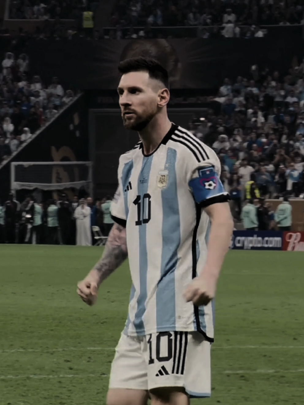 winning a world cup as the main protagonist isn’t for everyone 👑 #leomessi #argentina #skills #football #edit #foryoupage #worldcup 
