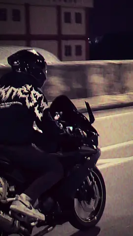 baby i’ll do it #biker #bikerboy #biketok #sportbike #blackvibe #r15v3 #trend #pov #fypシ゚ ##explore #xyzbca #foryoupage #fyp #fypage