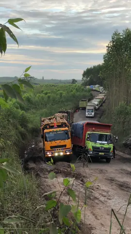 🏞️#salgroup #houlingbatubara #bayunglencir #logingtruk 