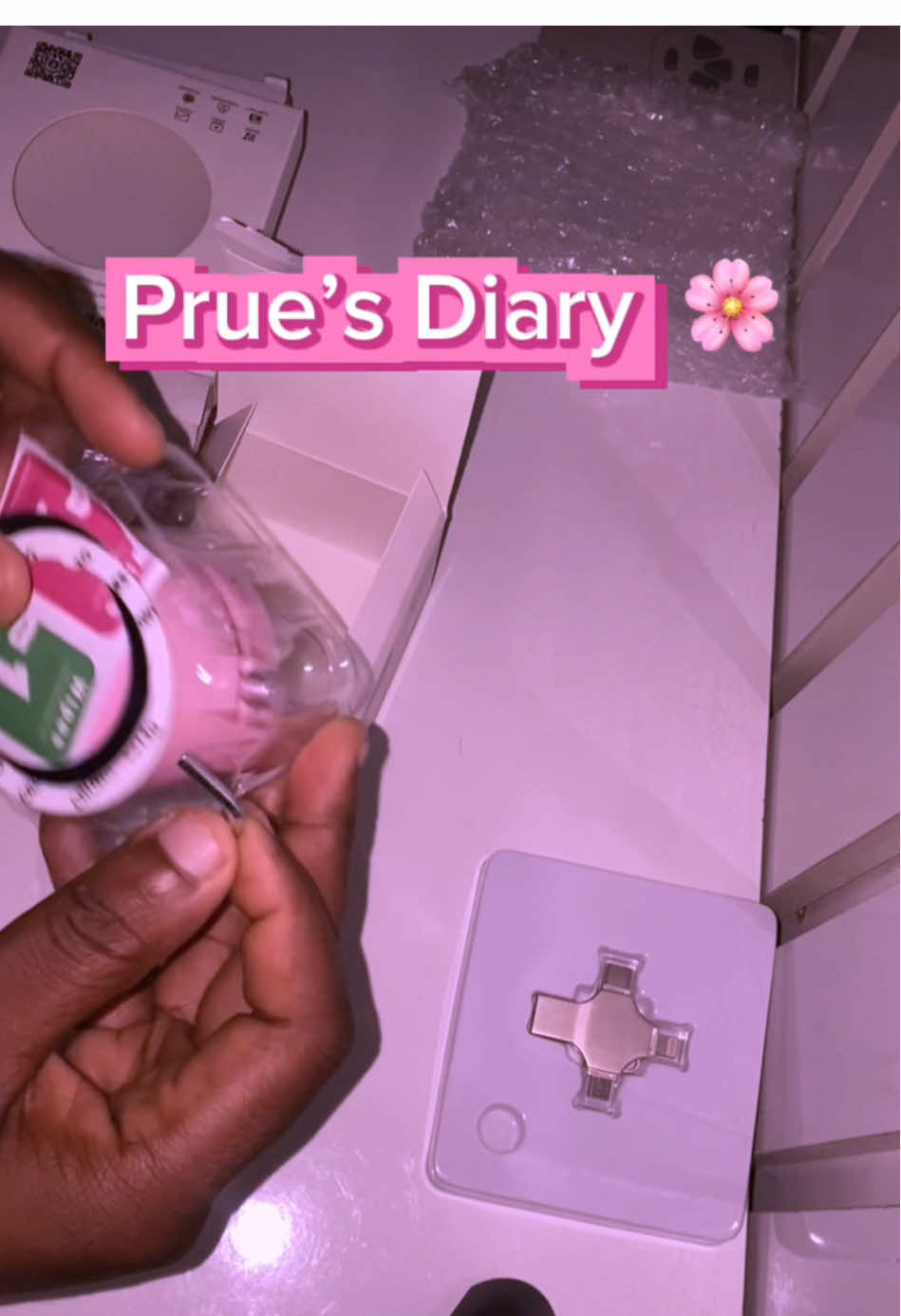 Watch me set up my new phone holder 🥰🥰This vacuum magnetic phone holder is really cool!! It didn’t come with any manual so it was a big confusing at first…  I really do hope it stands the test of time!!! Please ignore my finger nails😩bad habit!! #contentcreator #contentcreatorsoftiktok #newcontentcreator #phoneholder #phoneholderstand #CapCut 