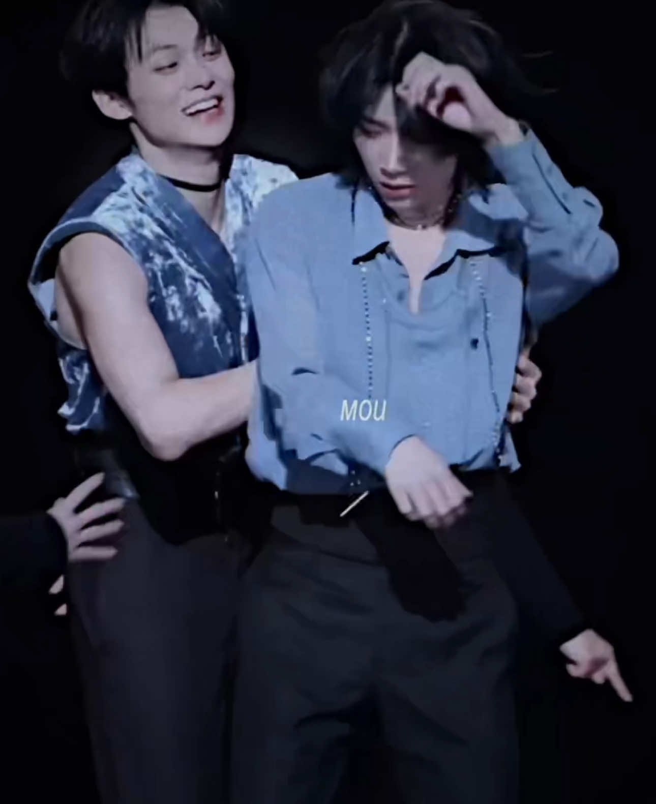 песня легенда #beomjun #yeongyu #txt #щитпост #репост #рекомендации #viral #fyp у меня интернет плохой, у меня паника ало