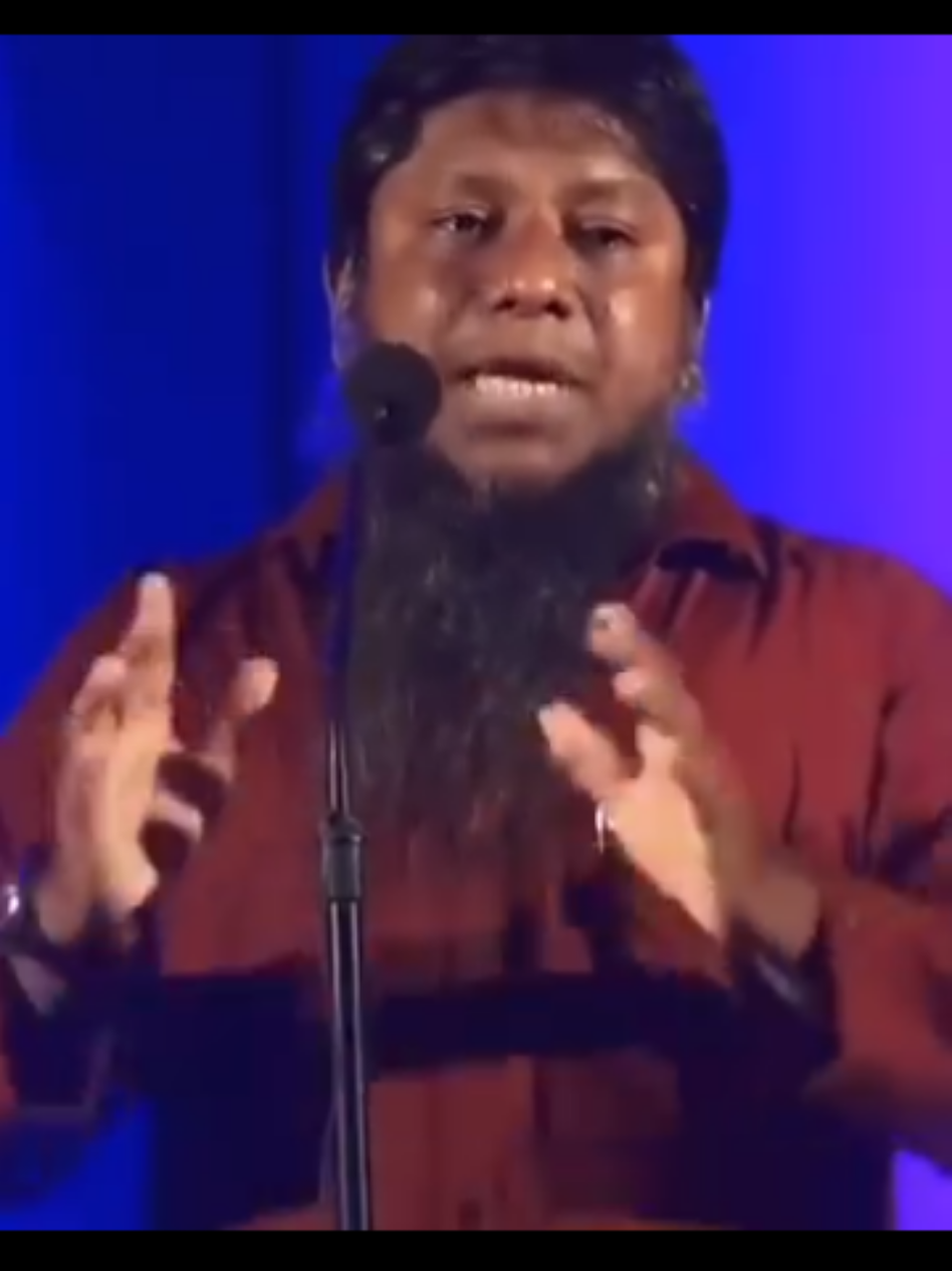 sheikh Fareedh ge dharus ehge therey:  إنا لله وإنا إليه راجعون. ލޮބުވެތި ޢިލްމުވެރިޔާ އައްޝައިޚް އިބްރާހީމް ފަރީދަށް މާތް ﷲ ހެޔޮ ރަޙުމަތް ލައްވައި ފާފަތައް ފުއްސަވައި އެކަލާނގެ ޖަންނަތުގެ ފިރްދައުސްގައި ލައްވާށި. #Heyobas #Heyonaseyhaiy #dhivehitiktok #iburaiytherivaahaka #dheeneenaseyhaiy #dharusclip #dharus #naseyhai #dheeneeilmu 