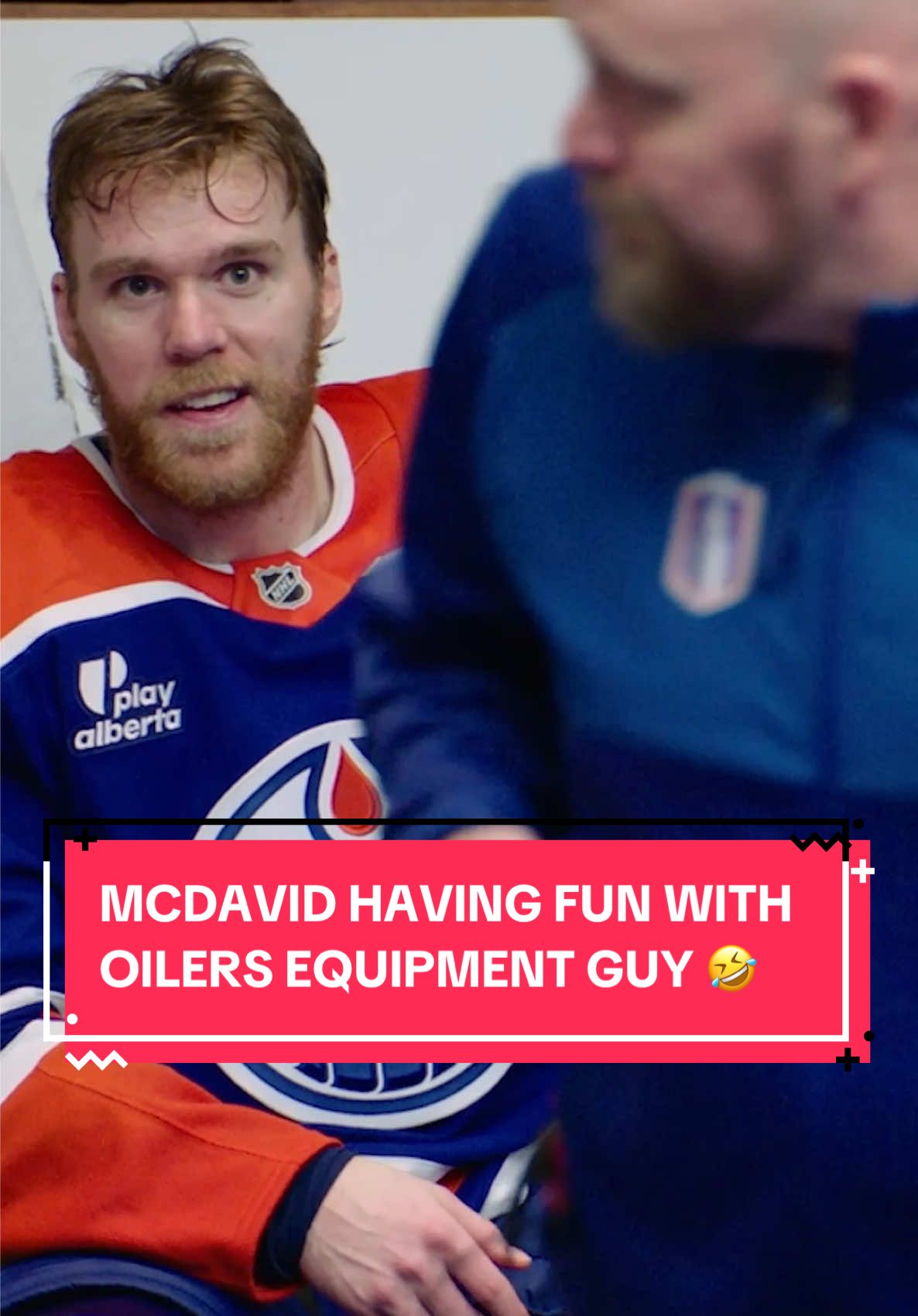 Connor McDavid having a little fun with the Oilers equipment guy during intermission #fyp #NHL #hockey #StanleyCup 