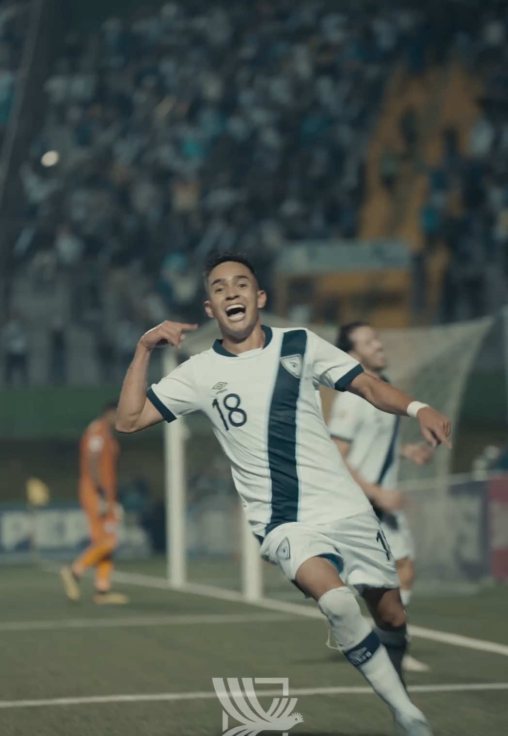 👕PASIÓN ⚽️ENTREGA 🫶CORAZÓN 📼 Te compartimos el desde cancha  la victoria que nos hace soñar una vez más. ¡DALE GUATE! 🇬🇹💙⚽️ 𝗝𝗨𝗡𝗧𝗢𝗦 𝗘𝗡 𝗠𝗢𝗗𝗢 𝗦𝗘𝗟𝗘𝗖𝗖𝗜𝗢́𝗡 #VamosGuate #ModoSelección #Guate #SeleGT