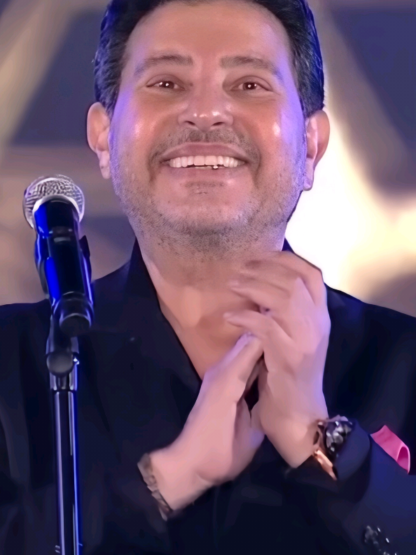 #هاني_شاكر #حكايه #عمري مين العشقتها انتي مين الختارتها انتي مين الهواها حكايه عمري