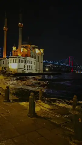 21:10 Herşey zamanında güzeldi... 📍 İstanbul 