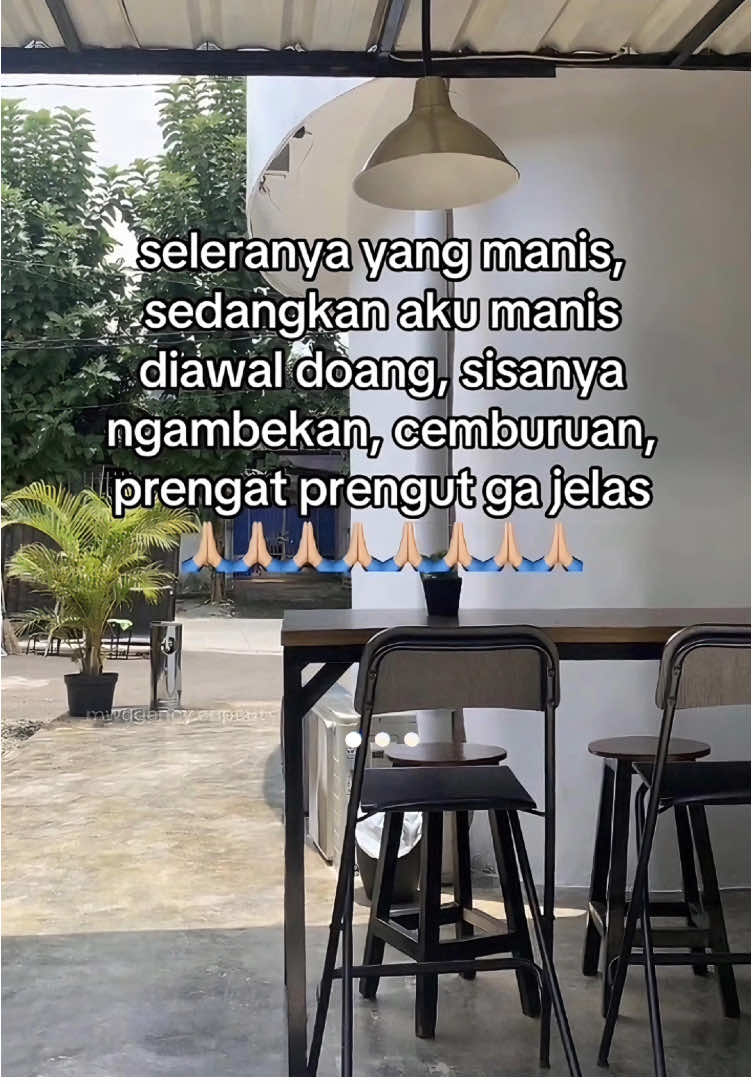 Sabar ya mas, semoga rezekimu lancar selalu😘🥰