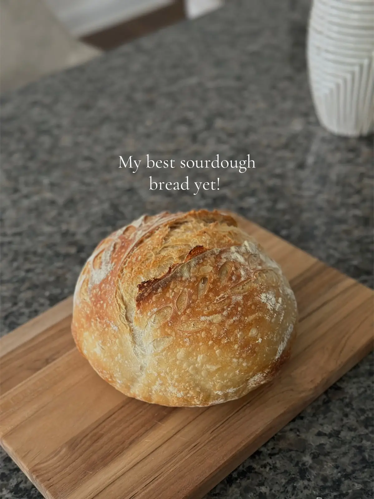 I have been loving my sourdough journey so far! Let me know if anyone wants my specific sourdough recipe🫶🏼👏🏼🍞🥖 #sourdoughbread #sourdough #sourdoughtok #sourdoughbaking #sourdoughclub #baking #letsbake #bakingsourdough #sourdoughtiktok #sourdoughgirlie #breadmaking #letseat #sourdoughrecipe 