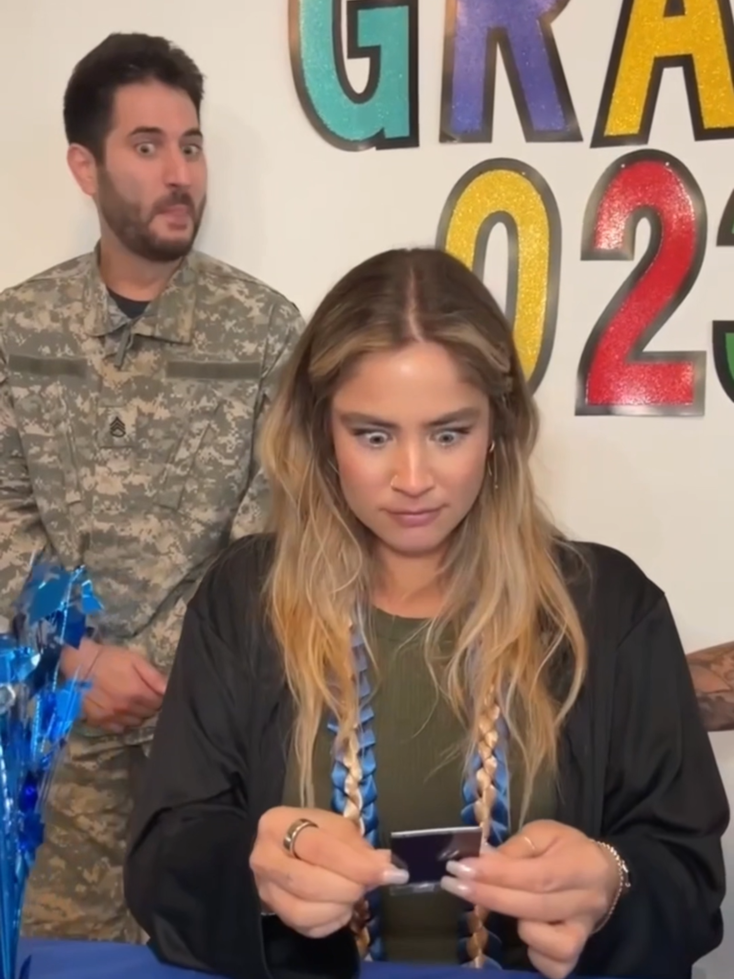 Soldier returns home to surprise pregnancy news! 🥹 #couplegoals #pregnant #soldier #Homecoming #baby #family