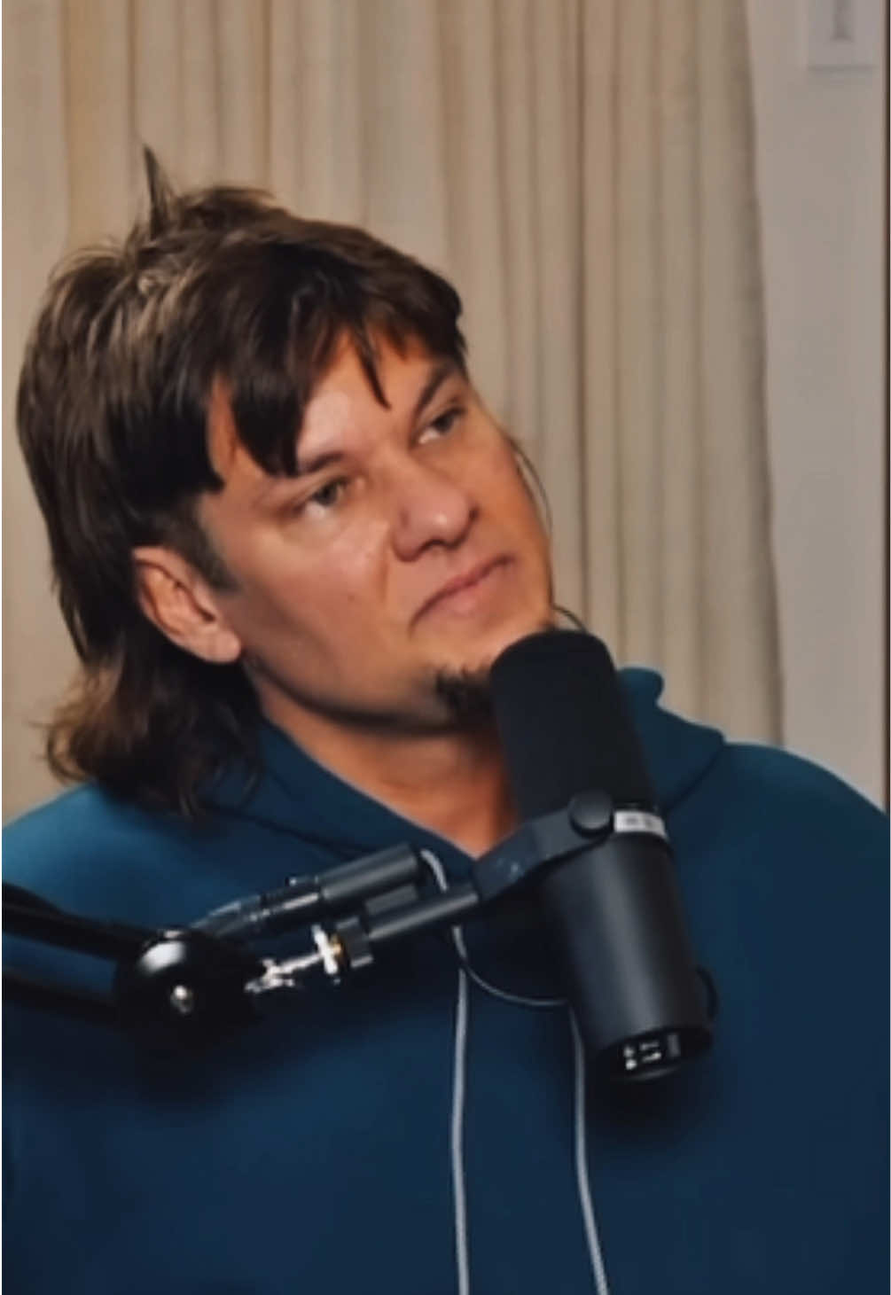 Theo Von just said something that hit way too deep… 😔💭 If your content has moments like this… DM me — I’ll turn it into clips that truly connect. 🎬❤️📩 #TheoVon #realtalk #EmotionalClips #ViralContent #PodcastMoments