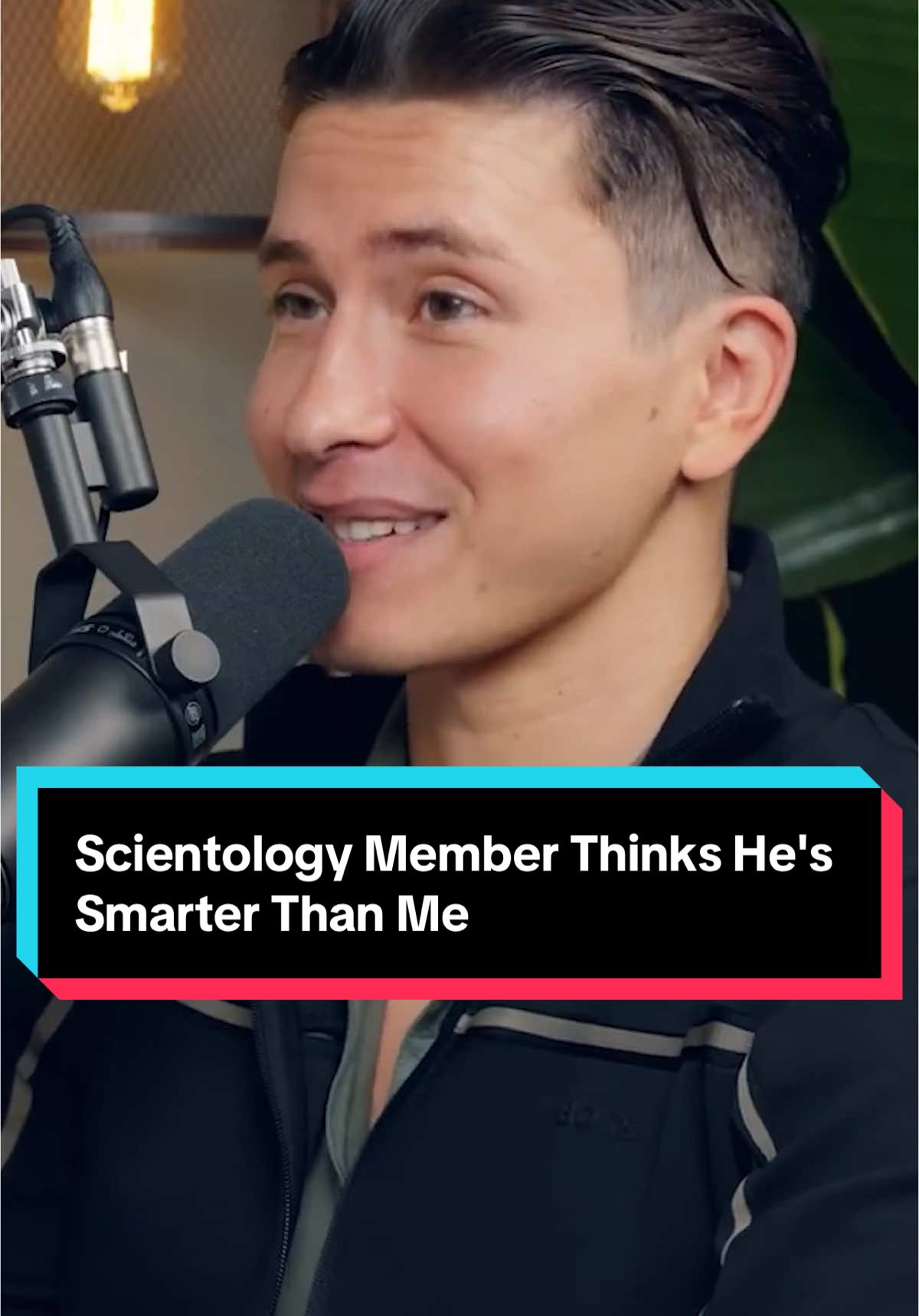 Scientology Member Thinks He's Smarter Than Me #scientology #tomcruise #rizz 