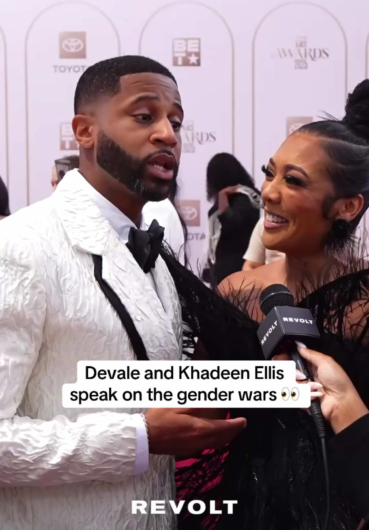 “As a people, men and women, we’re so much better together.” 🖤 Devale and Khadeen Ellis open up about Black love and how they’re choosing connection over conflict in today’s conversations around gender. #BETawards #BlackLove 