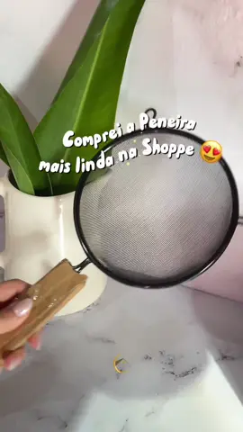 Comprei essa Peneira em Aço Inox por apenas 24,44 reais na Shopee!  🖤😍 Comente “QUERO” para link 🔗#casanova #lardocelar #enxoval #comprinhas #recemcasados  #enxovalshoppee #casapropia  #enxovaldecasanova #viralizatiktok #comprinhasshopee 
