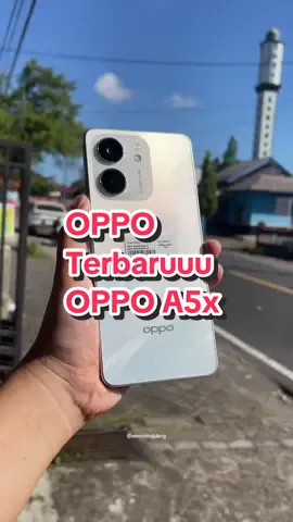 Oppo kalau soal Desain mah apotek tutup.. Harga Terjangkau hanya 1jutaan aja uhuyy... #oppoa5x 