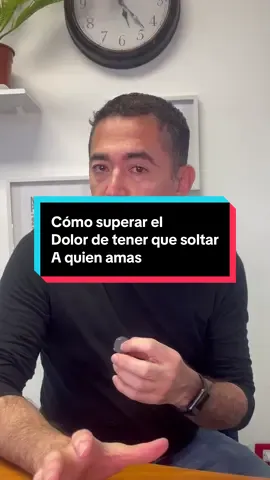 Se puede superar el tener que soltar a una persona a la que amas? Qué hacer con tanto dolor? Este ejercicio psicológico te va a llevar de la mano para que puedas entender cuál es el proceso para poder trabajar con ese dolor que te está inmovilizando y empieces a caminar Hacia tu propia sanación  en tan sólo unos minutos, vas a poder ver cómo al gestionar correctamente tu dolor, puedes recuperar la posibilidad de aumentar tu autoestima y de poder soltar superando esa ruptura ##reto##terapia##psicologia##autoestima##soltar##creatorsearchinsights