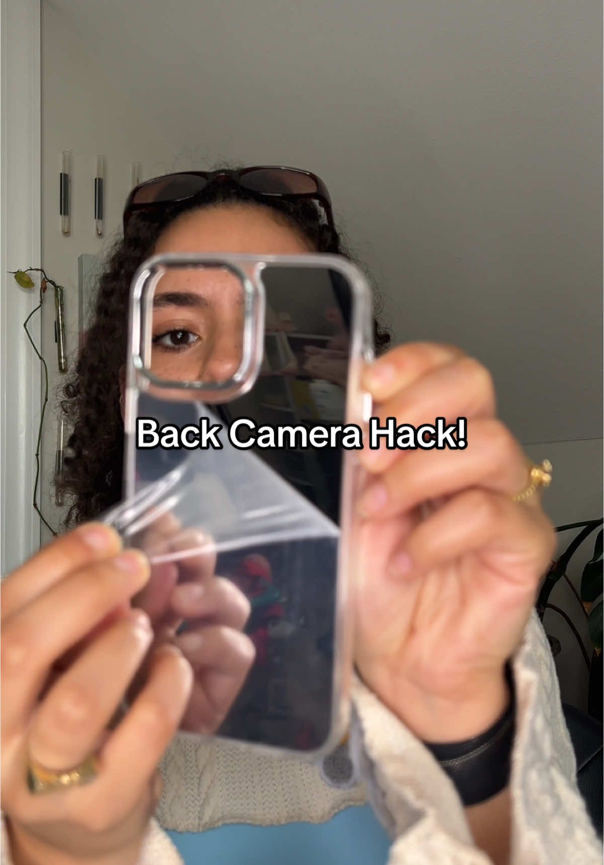If you’re struggling recording with your back camera… try this !! It literally is a game changer!!! Under $10 and free shipping babes you’re welcome ❤️ #fyp #backcamera #backcamerahack #hacks #recordinghack #camerahack #roadto5k #destinypino #creatorpilotprogram #tiktokshopaffiliate 