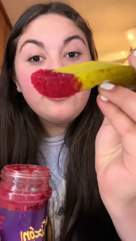 mouth watering rn 💦 #takipowder #spicytiktok #snacktok #takitok #spicysnacks #tiktokmademebuyit #FoodTok #snackreview #viralfood #foodiefinds #spicychallenge #tastetest #takigirl #spiceupyourlife #flavoroverload #fypシ 