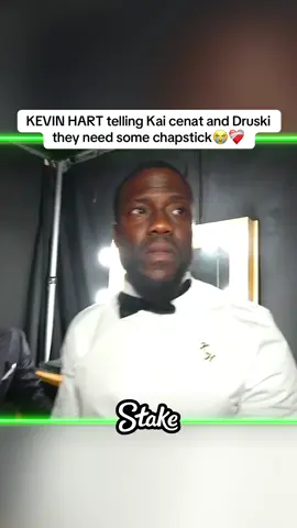 KEVIN HART telling Kai cenat and Druski they need some chapstick😭❤️‍🩹 #Kai #kaicenat #twitch #fyp #amp #rayasianboy #bet #betawards bet awards red carpet kai cenat kevin hart drusk #kevinhart #druski 