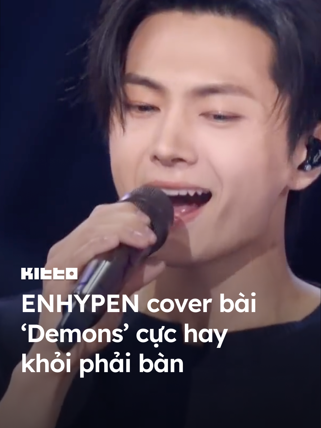 ENHYPEN chứng minh thực lực vocal đỉnh khỏi bàn qua màn cover 'Demons'! 🎤✨ Trong chương trình The Seasons - Park Bogum’s Cantabile, 7 chàng trai đã mang đến bản cover “Demons” cực cảm xúc khiến fan không khỏi nổi da gà. Đặc biệt là high note của Heeseung và Jay – nghe mà muốn “tan chảy” luôn! 😍🖤 Ai bảo idol chỉ biết nhảy, ENHYPEN hát cũng xuất sắc lắm đó! 🔥 🎥 KBS Kpop (YT) 👩🏻‍💻 Alina ▶︎ Cùng Kitto cập nhập tin tức mới nhất về Hàn Quốc #KittoVN_KPOP #ENHYPEN #demons #coversong #kpop #hatlive #cucdinh #amnhac #loibaihat #lyrics