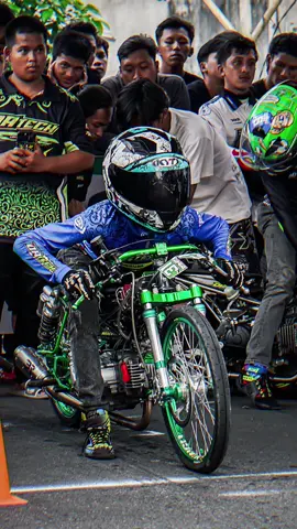 💃🏻 #sleepengine200 #sleepengine #sleepengine200cc #jj #dragbike201m #fypage 