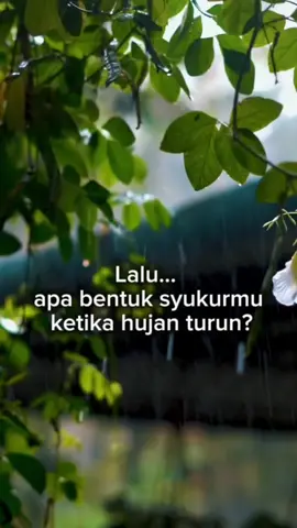 Pernahkah kita bersyukur… bahwa hujan itu turun perlahan? Bukan seperti air disiram dari ember. Bukan seperti semprotan mesin pencuci mobil. Tapi Allah turunkan dengan lembut… setetes demi setetes. Padahal air itu berat. Tapi Dia tidak menimpakan dengan murka, melainkan menurunkan dengan rahmat. Maka saat hujan turun… jangan cuma cari payung. Cari alasan untuk bersyukur. 🌧️ “Apa bentuk syukurmu ketika hujan turun?” #RenunganHujan #SyukurNikmat #DakwahHati #HujanRahmat #RefleksiDiri #IslamItuIndah #JalanMenujuSurga #DakwahDigital #KajianSingkat #KataHati #MuslimZamanNow #KontenIslami #fyp #foryou #muslimfyp #voiceoverislami