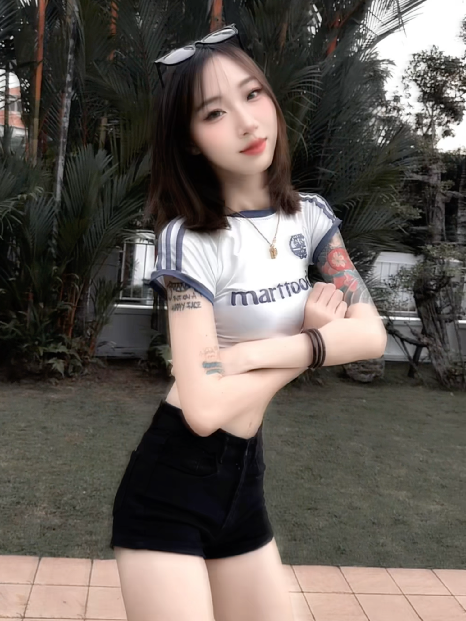 @tyq_07 Shake it to the max ✋🏻🥵🤚🏻 . #shakeittothemax #直播 #tiktoktrendingvideo #trend2025