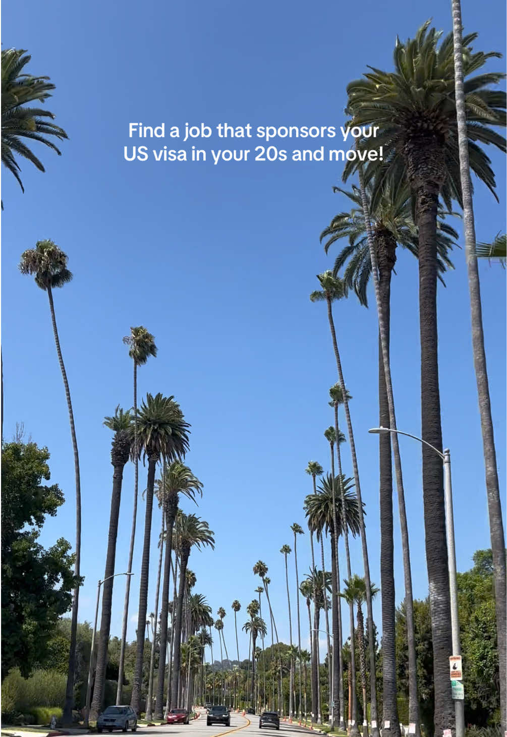 MOVE 🇺🇸 Migrate Mate‘s job platform only shows you jobs that sponsor visas and green cards! #migratemate #movingabroad #visajobs #usavisa #americandream #work #fyp 