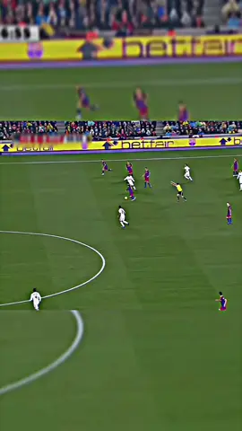 please look Messi passing 😪 #barcelonafc🔴🔵 #viralvideo #foryou #fyp #foryoupage 