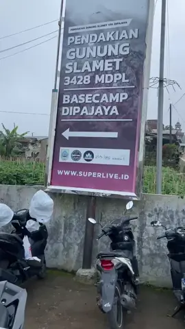 bahan prank lagi basecamp dipajaya, pemalang😂🙏 #slamet #gunung #gunungindonesia #gunungslametviadipajaya #pemalang #pemalang24jam #fypage #fyp 