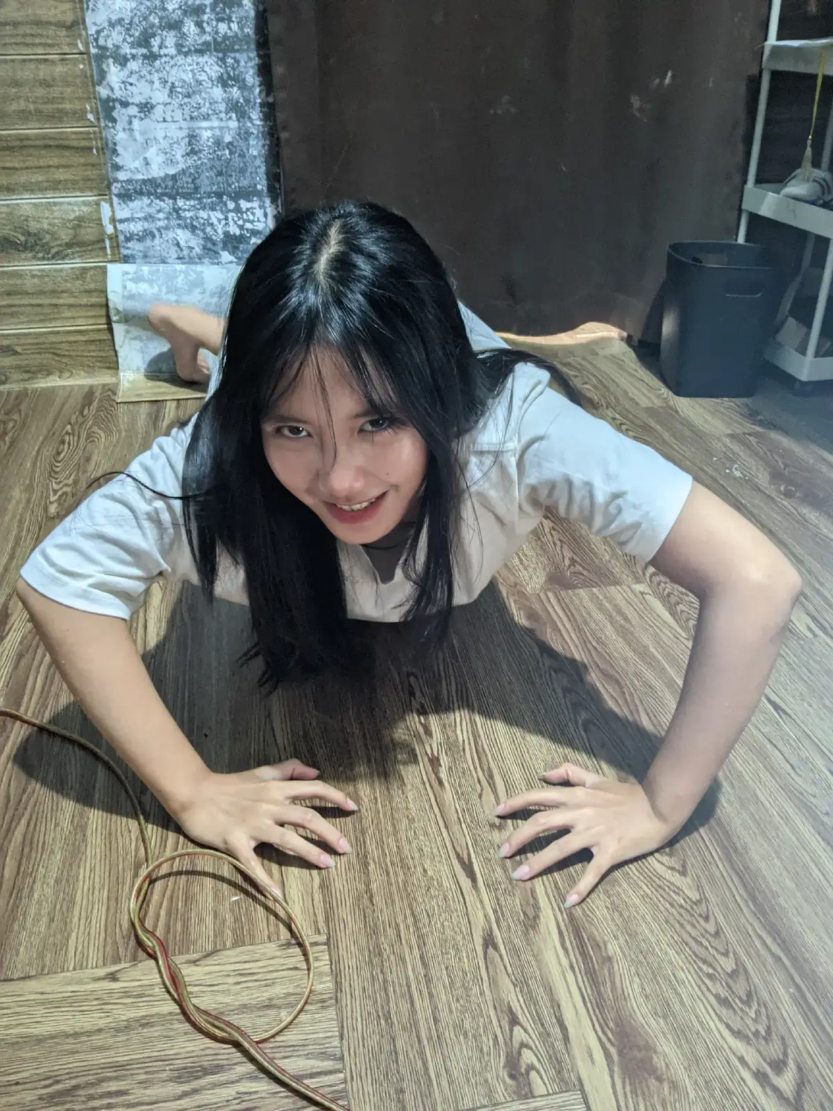 yg ngefotoin frustasie